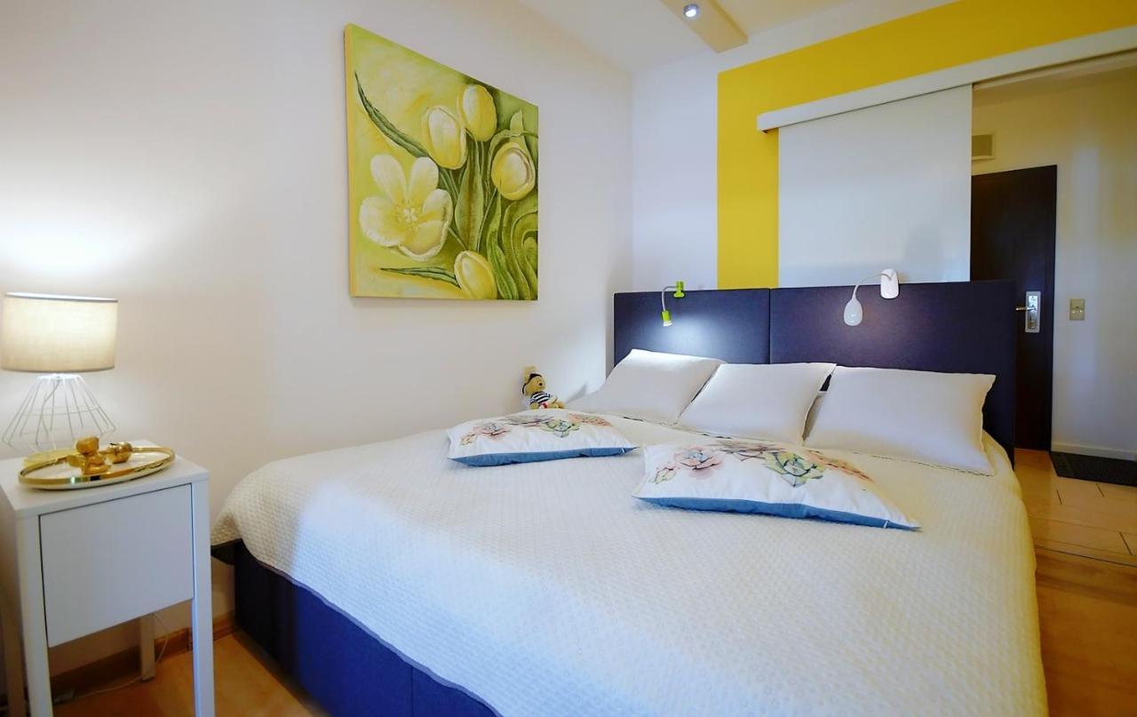 Apartament Prywatny W Hotelu Diwa Spa,W Kolobrzegu Z Parkingiem Bezplatnym W Centrum Miasta Exterior foto